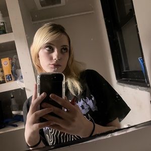 Meet your Posher, Lela